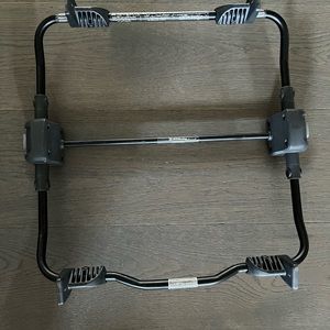 2018 Uppababy vista or Cruz stroller adaptor VGUC
